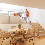 Апартаменты Bravissimo Hortes, 3-bedroom Centre