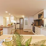 Bravissimo Hortes, 3-bedroom Centre *