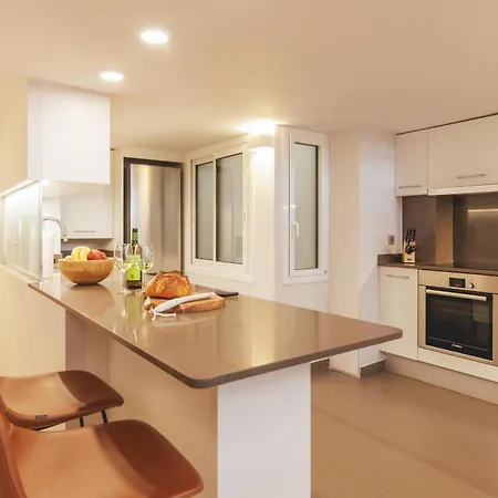 Bravissimo Hortes, 3-bedroom Centre Apartament *