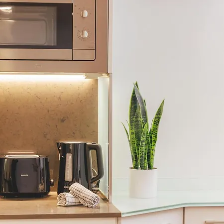 Bravissimo Hortes, 3-bedroom Centre Apartamento *