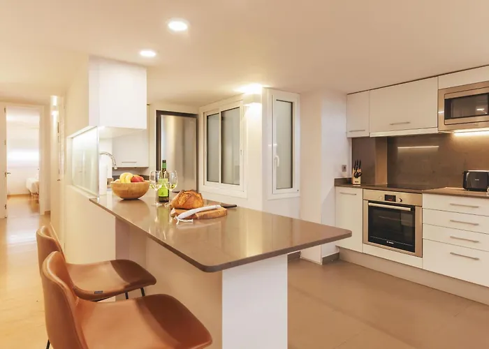 Bravissimo Hortes, 3-bedroom Centre Apartamento *